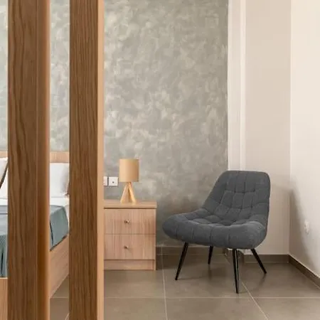 Acropolis Skyview Apartment